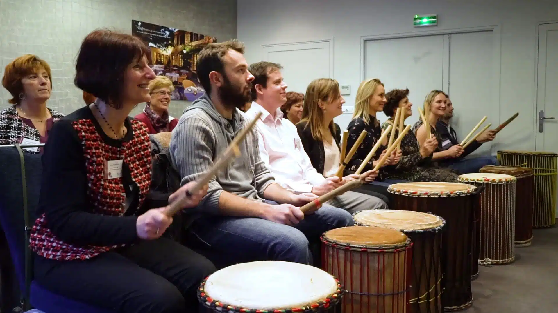 atelier participatif pratique collective musicale percussions team building hauts entreprise