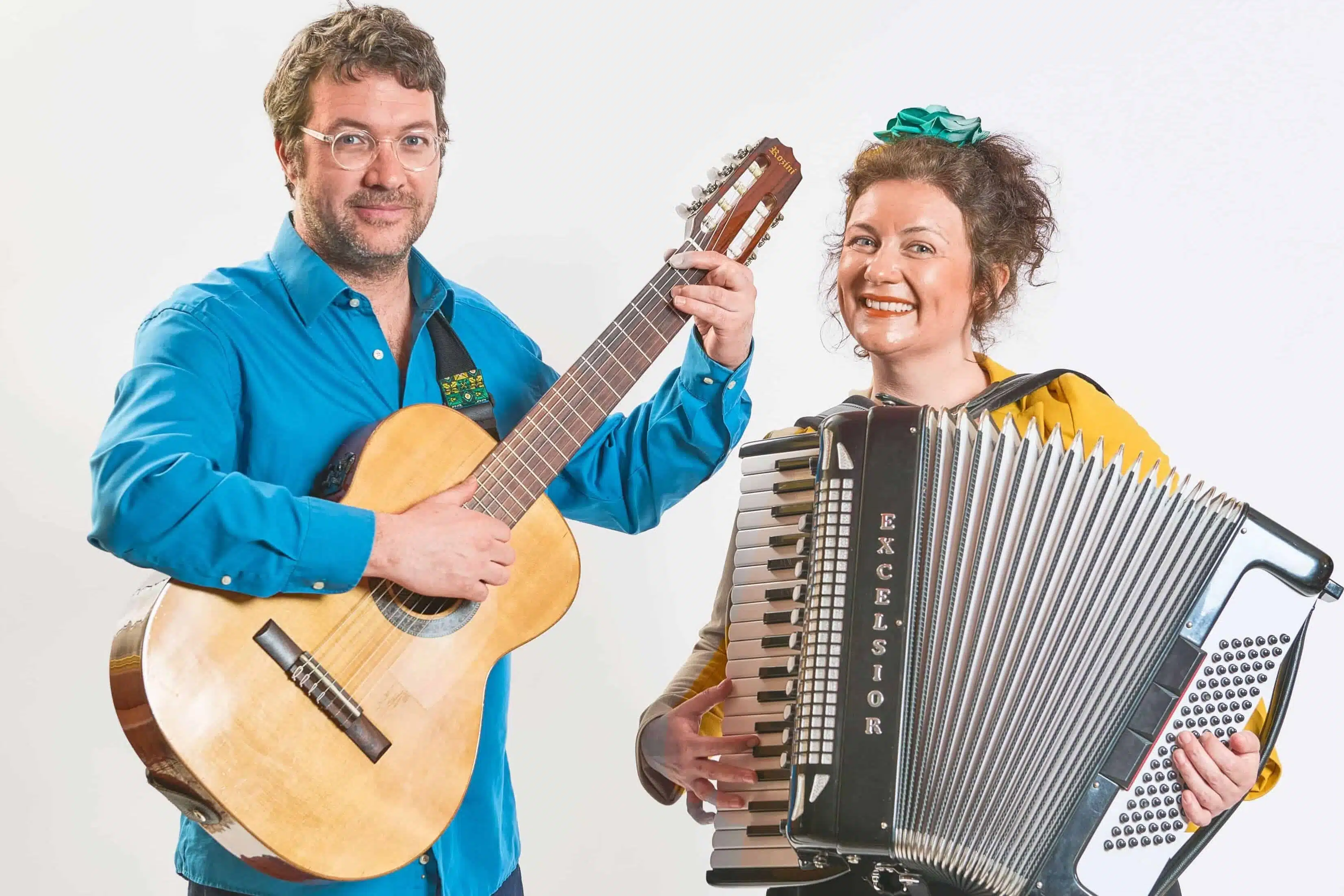 Spectacle Musical Multiculturel Une Soirée avec azulojos duo de musique latine