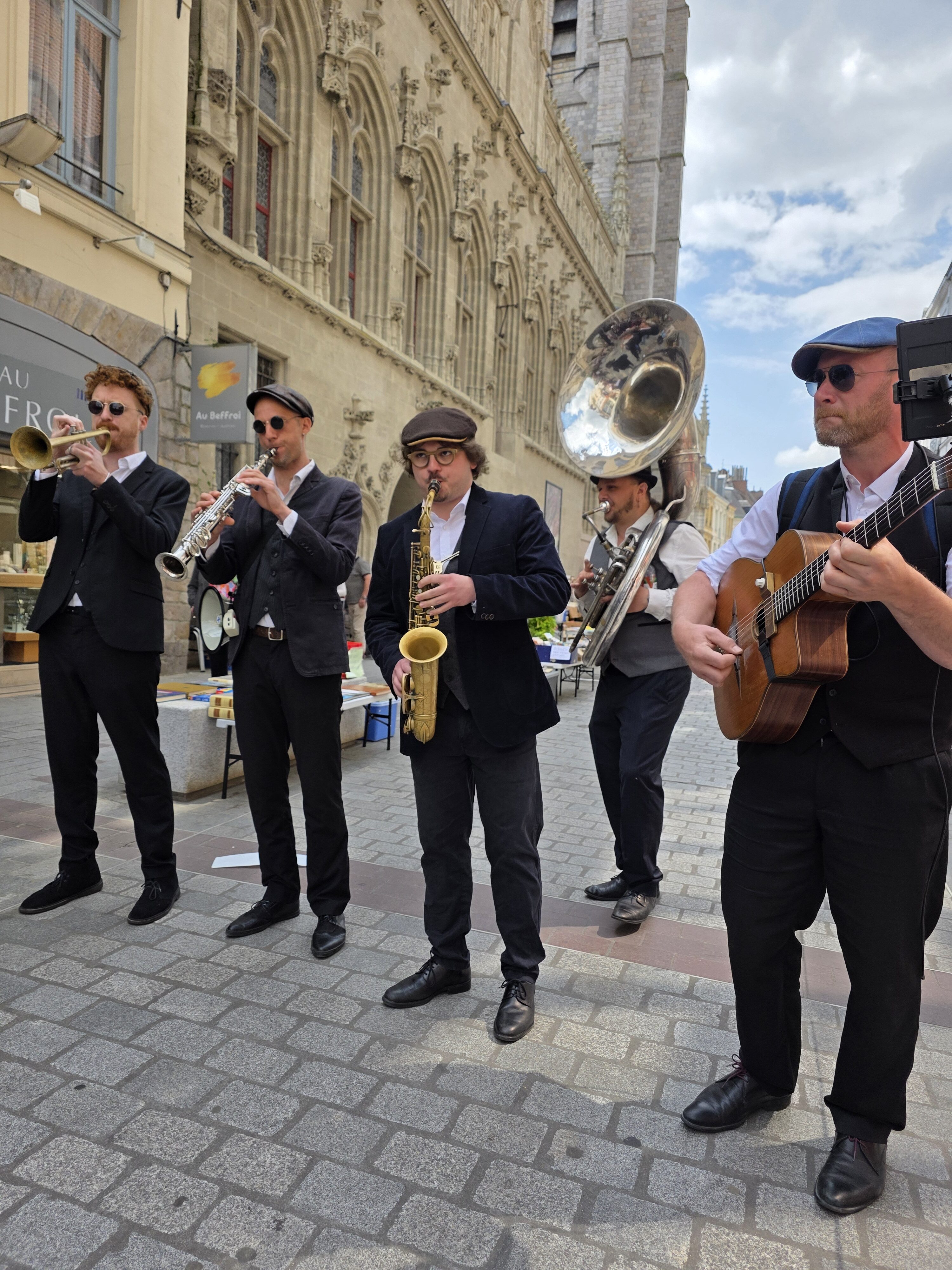 Fanfare déambulatoire – animation musicale pour festivals