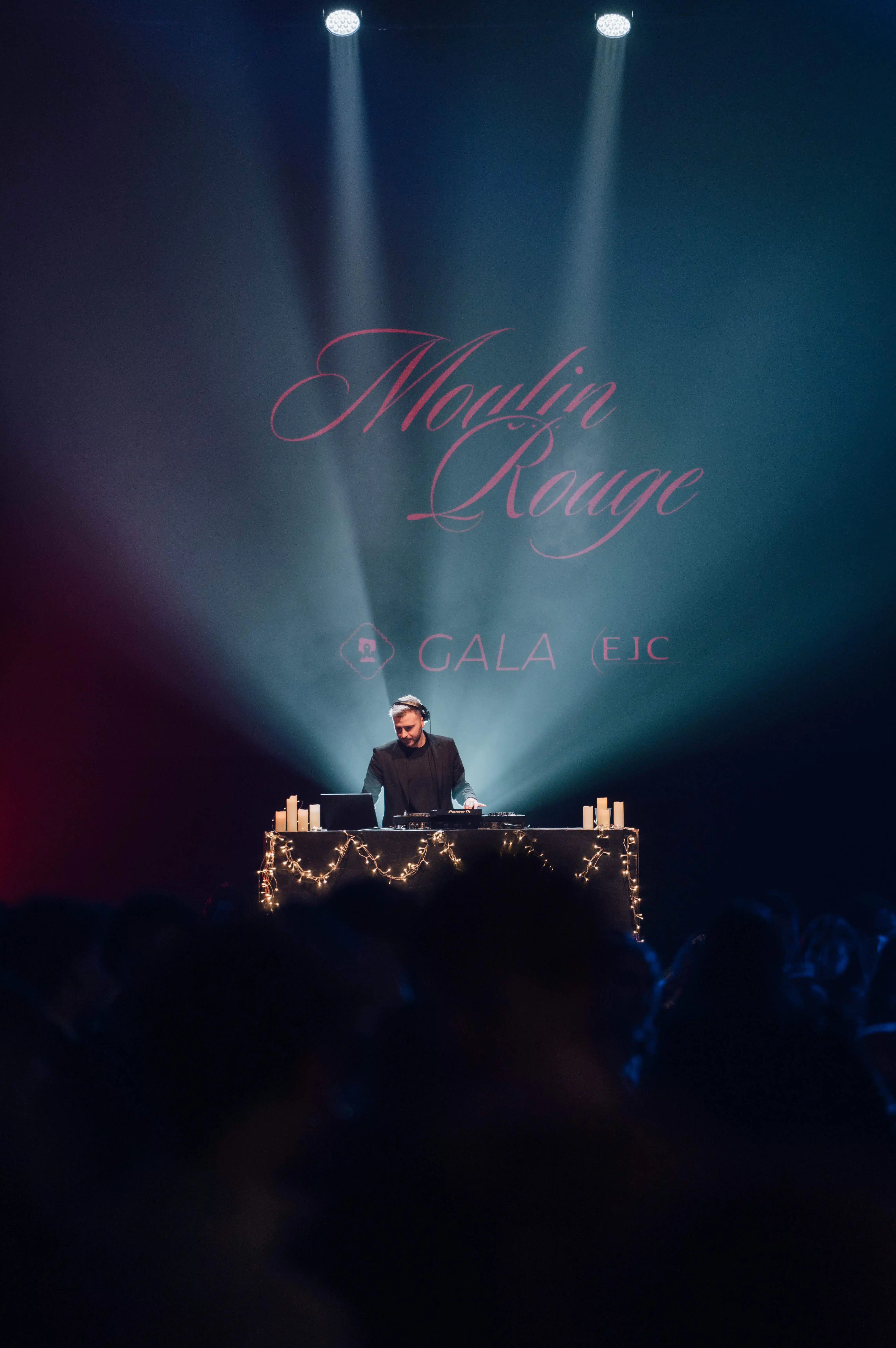 DJ pour Mariage Élégant – Ambiance Garantie