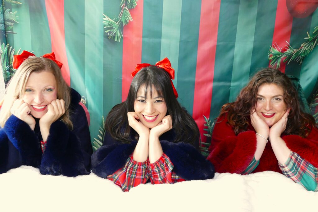 Trio vocal Noël animation musicale marché de Noël
