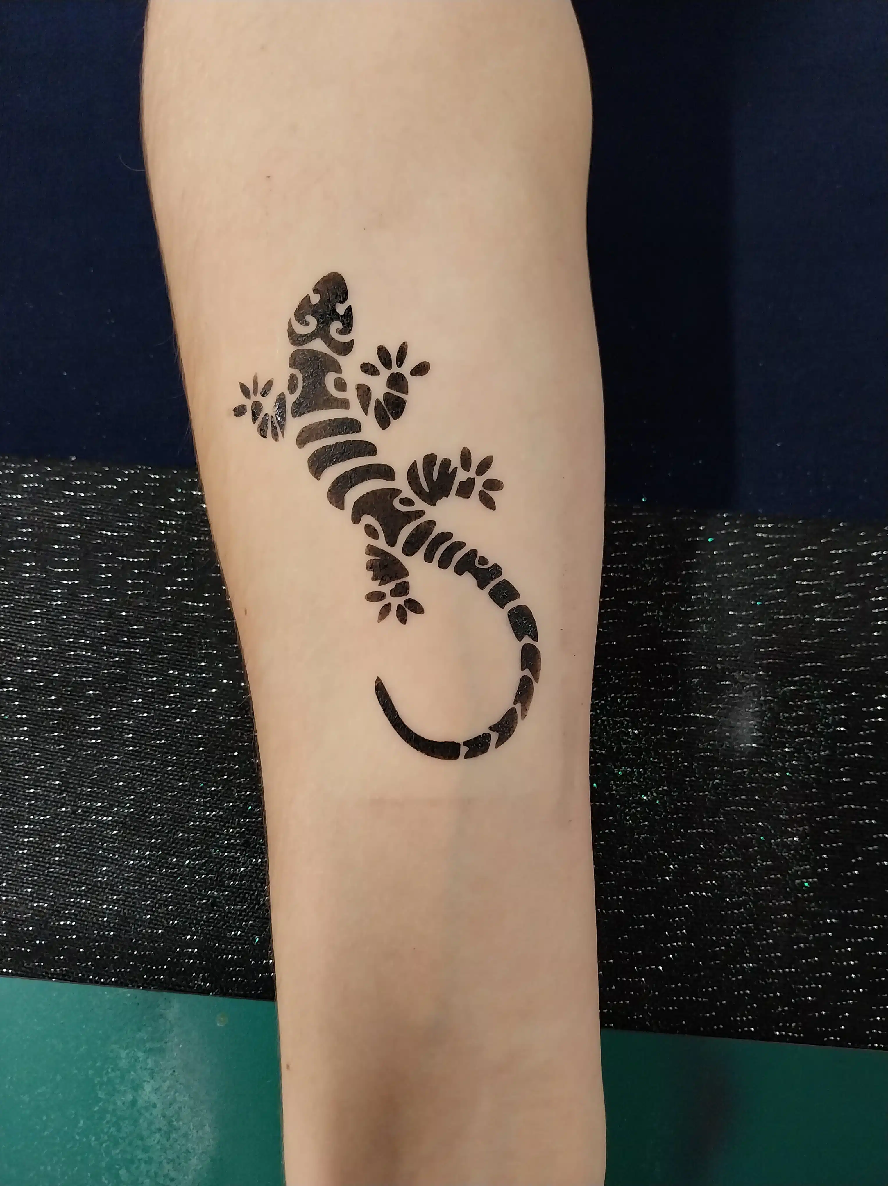 Animation tatouages temporaires à l’aérographe pour enfants et adultes