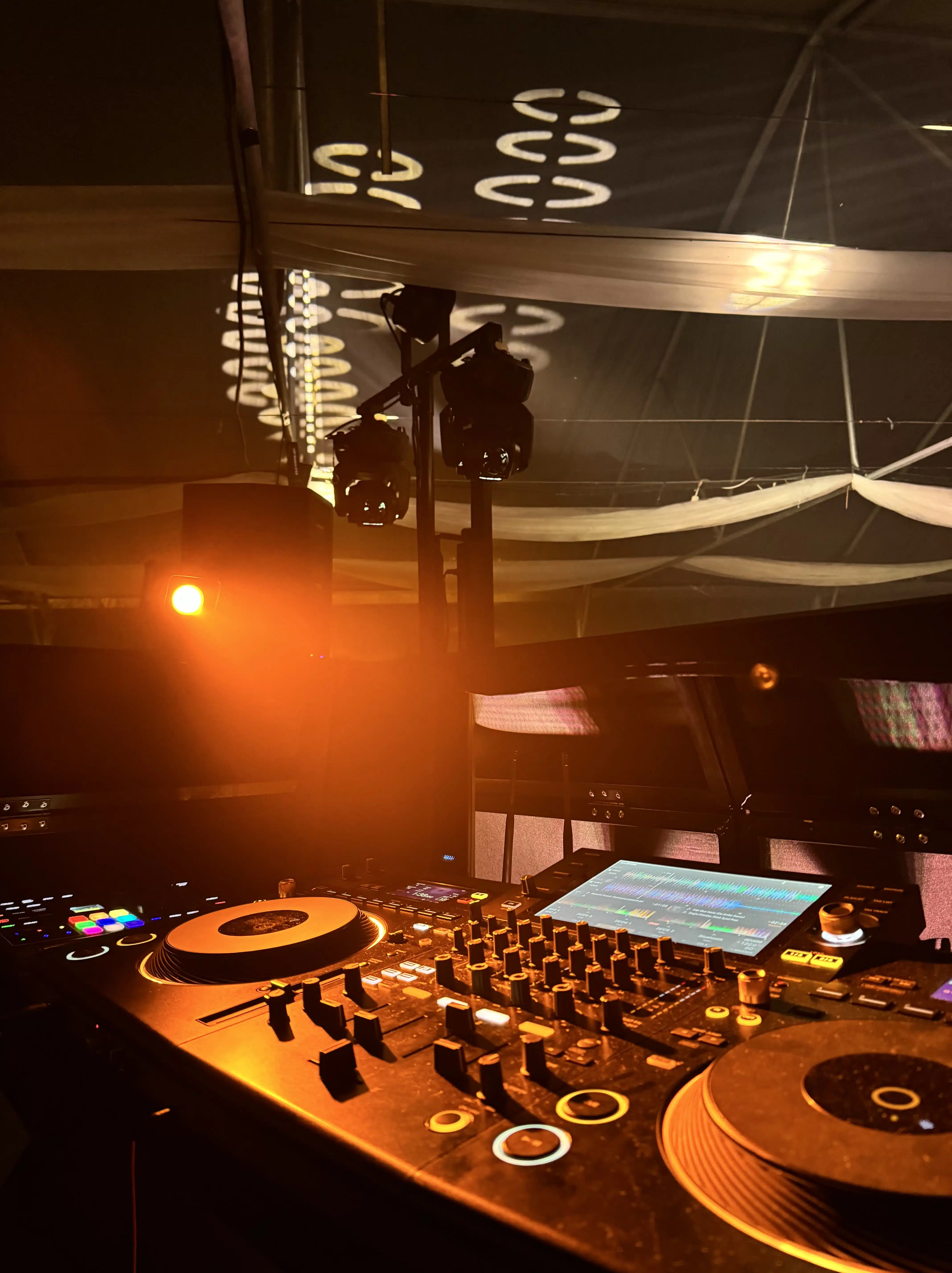 DJ pour Mariage dans le Nord – Ambiance festive et élégante