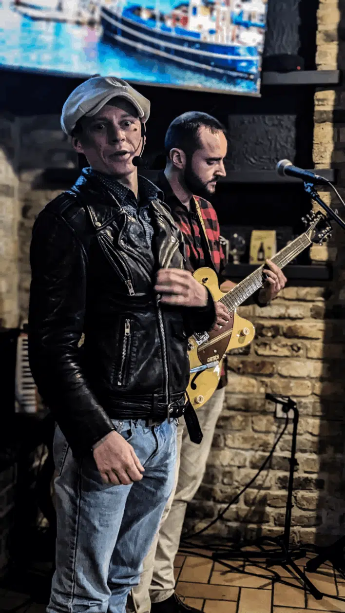 tribute-renaud-annees-70-80-scene