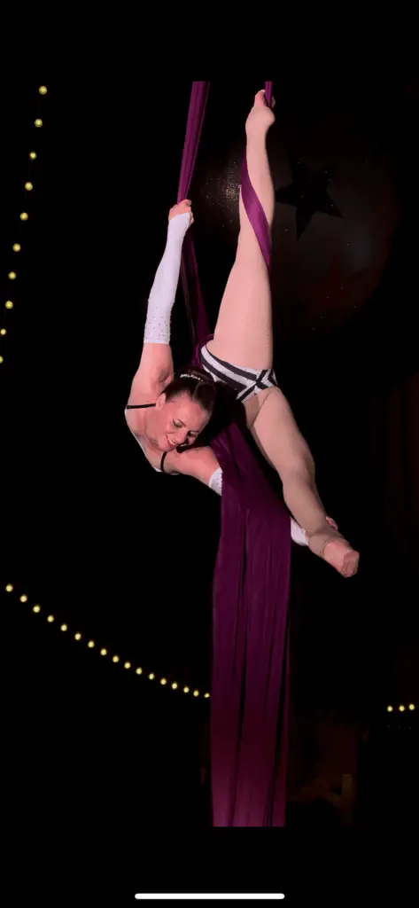 Spectacle de cirque événementiel en Île-de-France