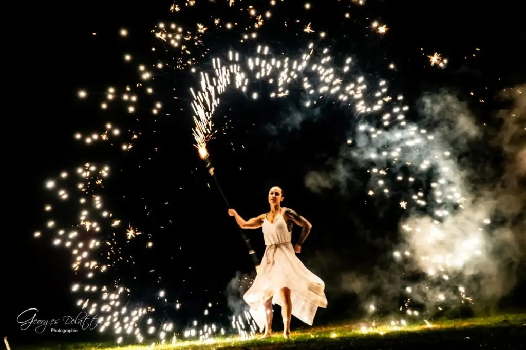 Performance de feu et effets pyrotechniques