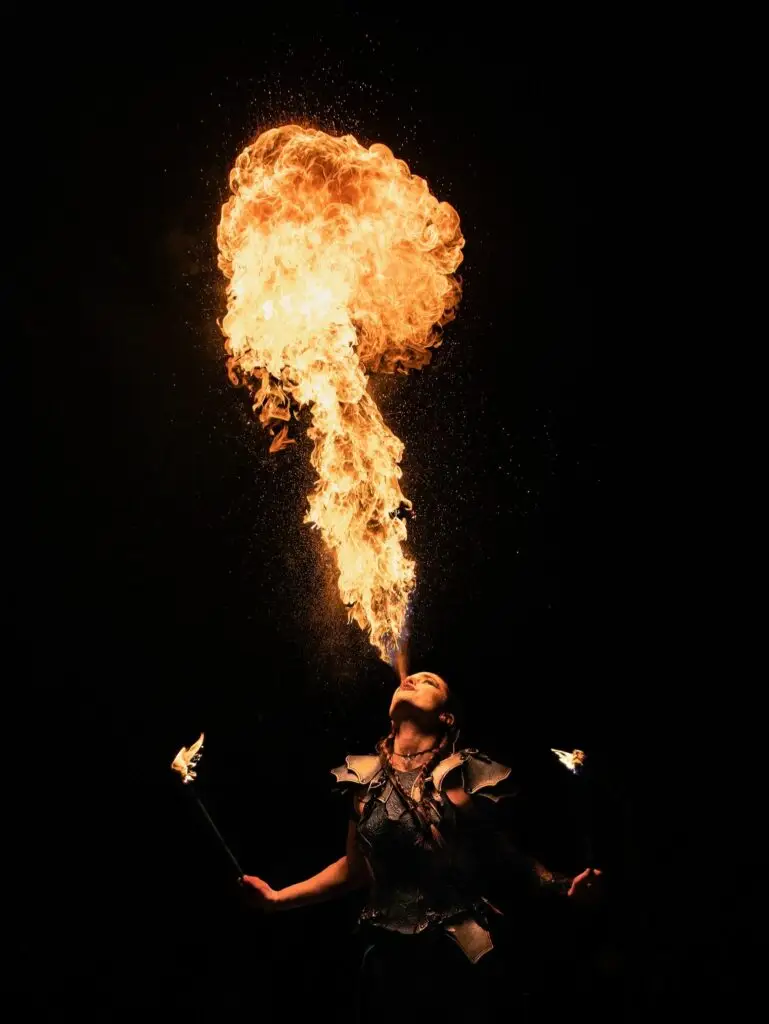 Artiste de feu en spectacle