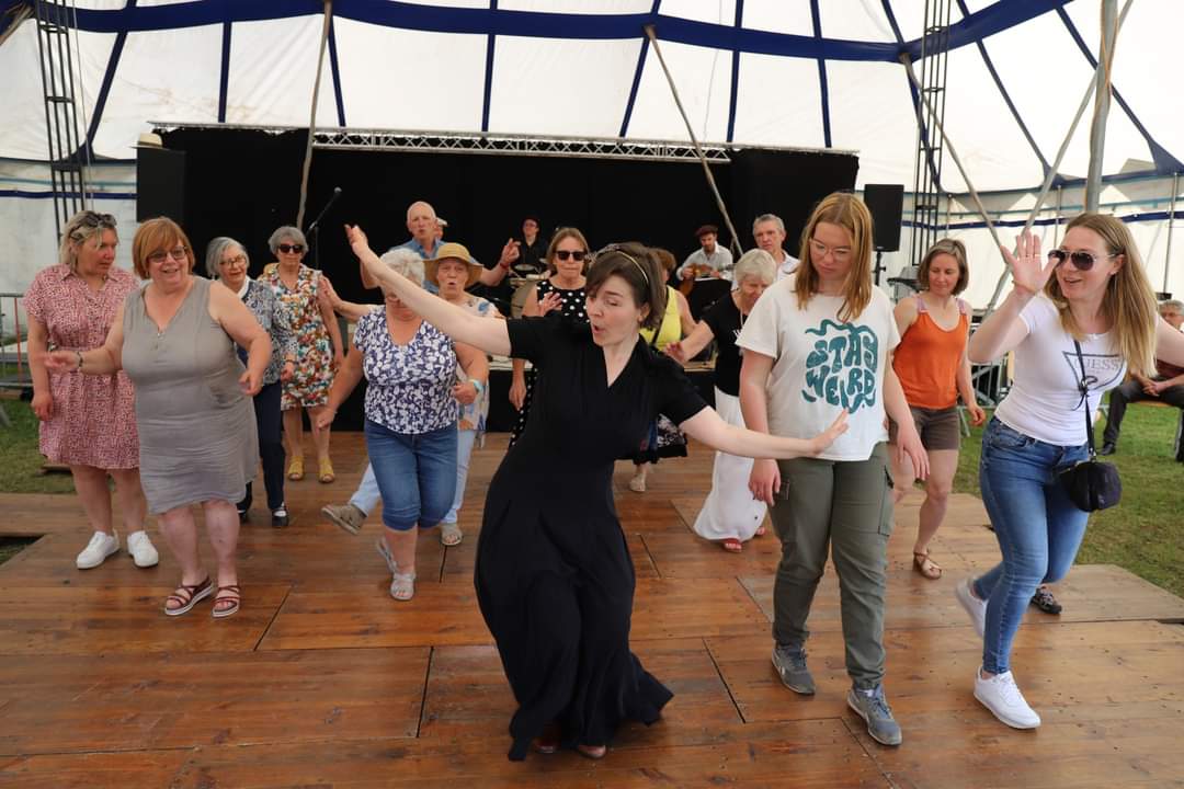 groupe-musique-guinguette-animation-dansante